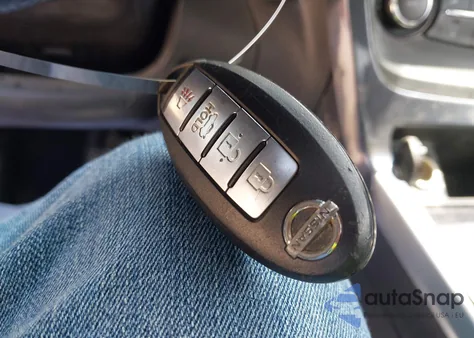 2016 Nissan Sentra Sr z USA, uszkodzony, nr VIN 3N1AB7AP6GY260022